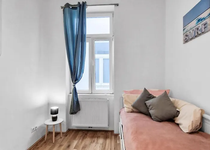 Vienna's First District Hideaway *
