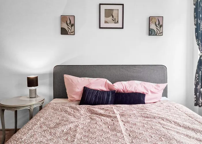 Vienna's First District Hideaway Appartement *